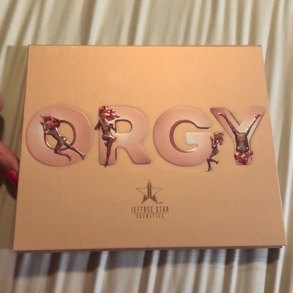 Jeffree Star orgy palette